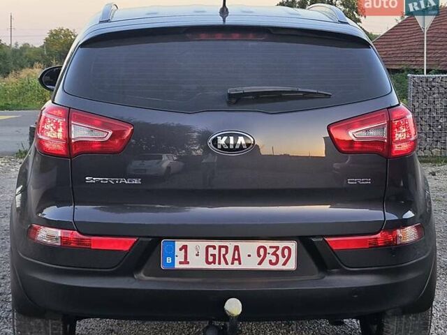 Серый Киа Sportage, объемом двигателя 1.7 л и пробегом 202 тыс. км за 12700 $, фото 7 на Automoto.ua