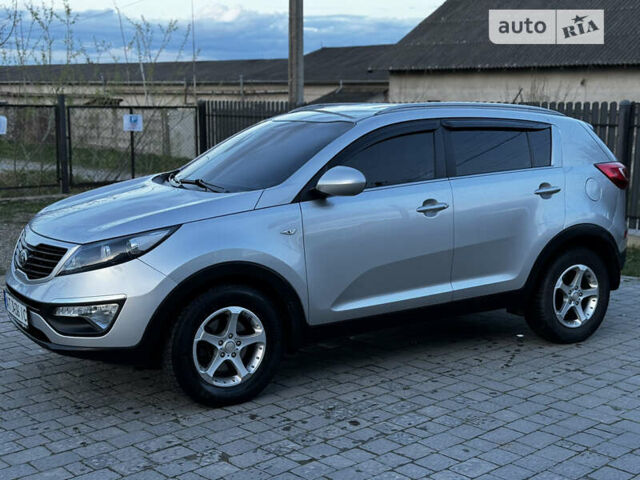 Серый Киа Sportage, объемом двигателя 1.7 л и пробегом 143 тыс. км за 12550 $, фото 5 на Automoto.ua