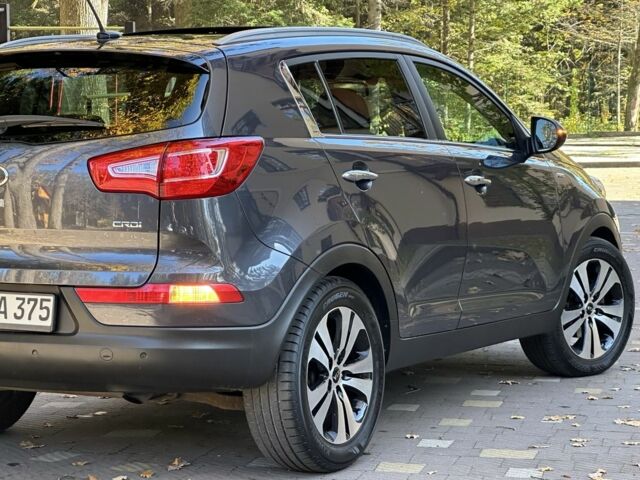 Серый Киа Sportage, объемом двигателя 2 л и пробегом 197 тыс. км за 14999 $, фото 6 на Automoto.ua