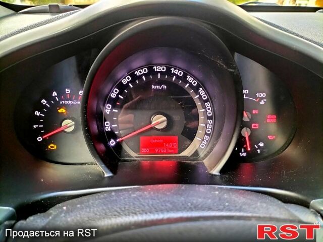 Киа Sportage 2013 в Херсоне на Automoto.ua Серый Киа Sportage, объемом двигателя 1.7 л и пробегом 97 тыс. км за 15000 $, фото 11 на Automoto.ua