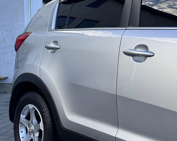 Серый Киа Sportage, объемом двигателя 1.69 л и пробегом 153 тыс. км за 12350 $, фото 15 на Automoto.ua