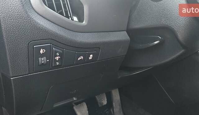 Серый Киа Sportage, объемом двигателя 1.7 л и пробегом 202 тыс. км за 12700 $, фото 29 на Automoto.ua