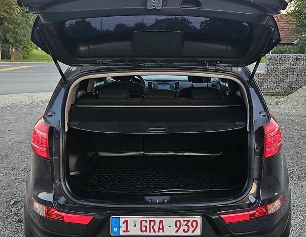 Серый Киа Sportage, объемом двигателя 1.7 л и пробегом 202 тыс. км за 12700 $, фото 13 на Automoto.ua