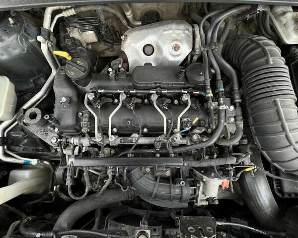 Сірий Кіа Sportage, об'ємом двигуна 2 л та пробігом 230 тис. км за 13200 $, фото 9 на Automoto.ua