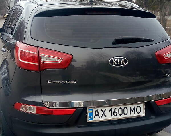 Сірий Кіа Sportage, об'ємом двигуна 1.7 л та пробігом 219 тис. км за 12950 $, фото 7 на Automoto.ua