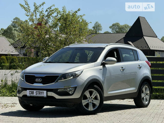 Сірий Кіа Sportage, об'ємом двигуна 2 л та пробігом 177 тис. км за 14900 $, фото 13 на Automoto.ua