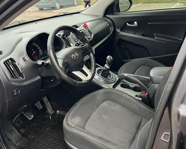 Серый Киа Sportage, объемом двигателя 1.69 л и пробегом 83 тыс. км за 13700 $, фото 10 на Automoto.ua
