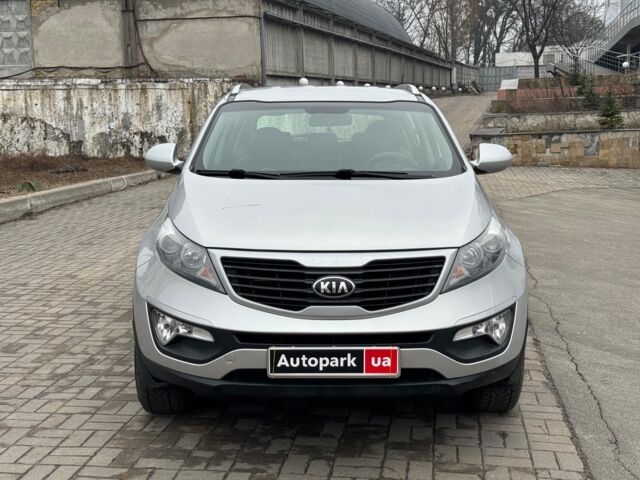 Серый Киа Sportage, объемом двигателя 2 л и пробегом 144 тыс. км за 11990 $, фото 1 на Automoto.ua