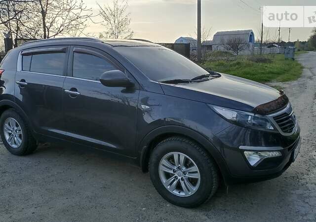 Сірий Кіа Sportage, об'ємом двигуна 1.69 л та пробігом 225 тис. км за 12800 $, фото 7 на Automoto.ua