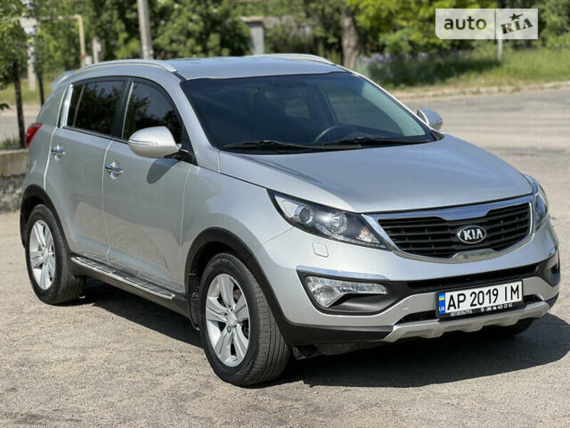 Серый Киа Sportage, объемом двигателя 1.7 л и пробегом 130 тыс. км за 11600 $, фото 4 на Automoto.ua