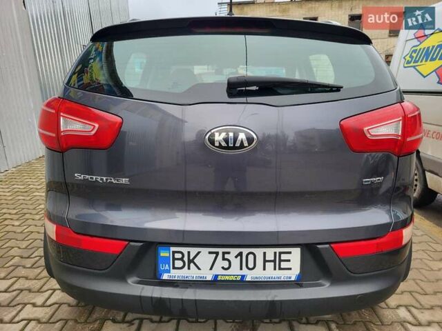 Сірий Кіа Sportage, об'ємом двигуна 1.69 л та пробігом 225 тис. км за 10900 $, фото 3 на Automoto.ua