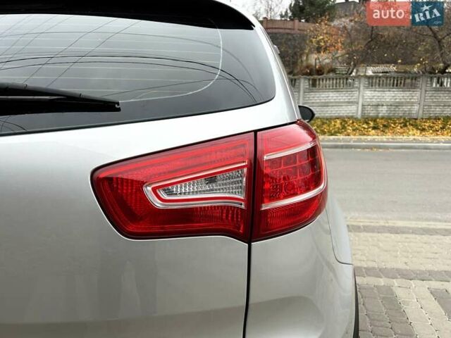 Серый Киа Sportage, объемом двигателя 2 л и пробегом 109 тыс. км за 13900 $, фото 24 на Automoto.ua