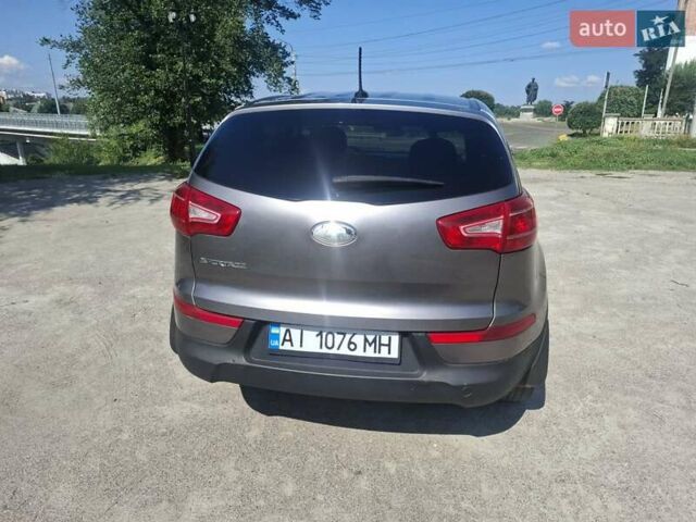 Киа Sportage 2013 в Белой Церкве на Automoto.ua Серый Киа Sportage, объемом двигателя 2.4 л и пробегом 212 тыс. км за 11700 $, фото 7 на Automoto.ua