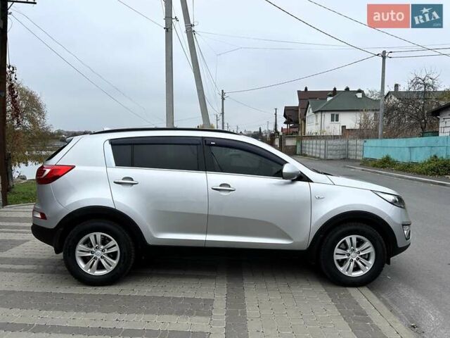 Серый Киа Sportage, объемом двигателя 2 л и пробегом 109 тыс. км за 13900 $, фото 7 на Automoto.ua