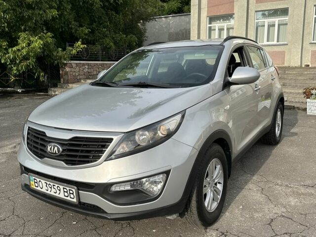 Серый Киа Sportage, объемом двигателя 1.7 л и пробегом 220 тыс. км за 10300 $, фото 9 на Automoto.ua