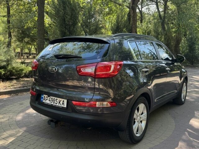 Серый Киа Sportage, объемом двигателя 2 л и пробегом 185 тыс. км за 13999 $, фото 4 на Automoto.ua
