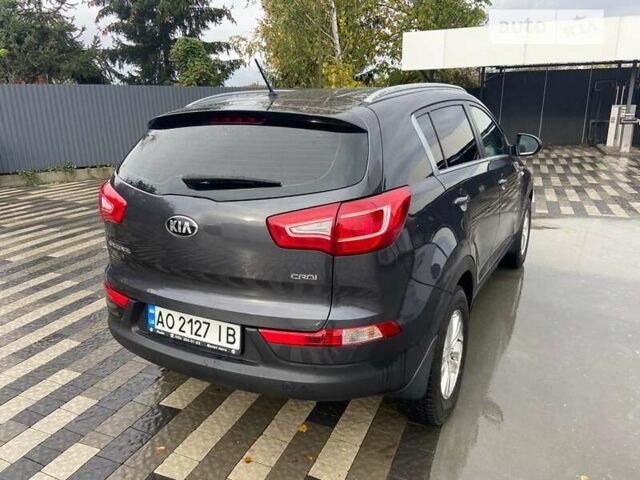 Сірий Кіа Sportage, об'ємом двигуна 1.69 л та пробігом 110 тис. км за 13300 $, фото 3 на Automoto.ua