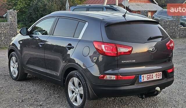 Серый Киа Sportage, объемом двигателя 1.7 л и пробегом 202 тыс. км за 12700 $, фото 8 на Automoto.ua