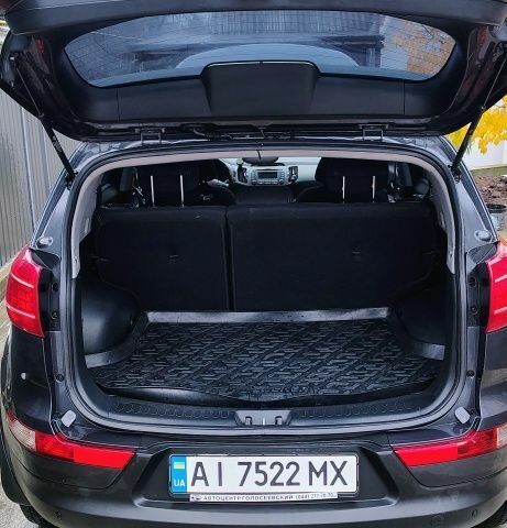 Серый Киа Sportage, объемом двигателя 2 л и пробегом 171 тыс. км за 13500 $, фото 6 на Automoto.ua