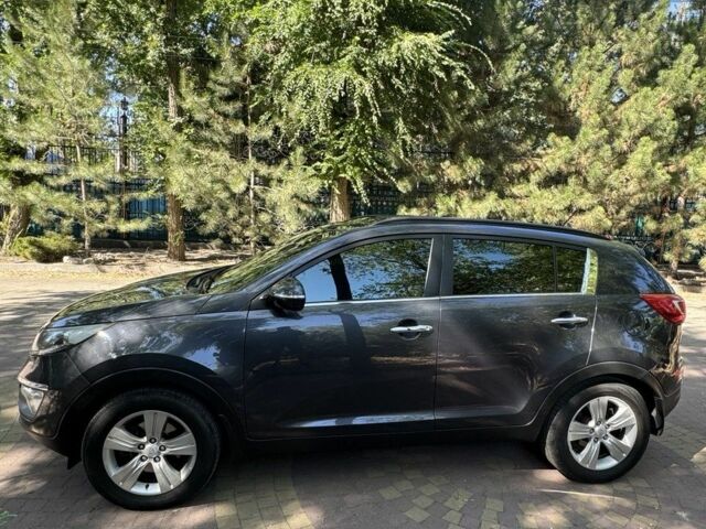 Серый Киа Sportage, объемом двигателя 2 л и пробегом 185 тыс. км за 13999 $, фото 6 на Automoto.ua