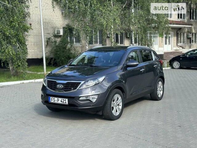 Сірий Кіа Sportage, об'ємом двигуна 2 л та пробігом 182 тис. км за 14700 $, фото 1 на Automoto.ua