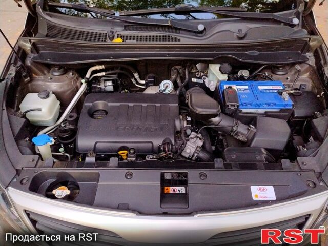 Серый Киа Sportage, объемом двигателя 1.7 л и пробегом 170 тыс. км за 13000 $, фото 1 на Automoto.ua