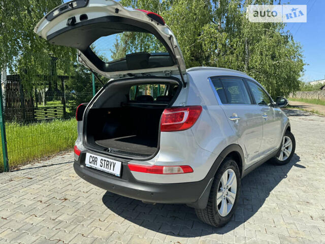 Сірий Кіа Sportage, об'ємом двигуна 2 л та пробігом 177 тис. км за 14900 $, фото 69 на Automoto.ua