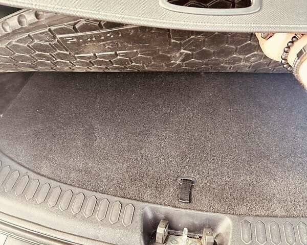 Серый Киа Sportage, объемом двигателя 1.7 л и пробегом 222 тыс. км за 11500 $, фото 10 на Automoto.ua