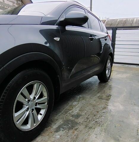 Серый Киа Sportage, объемом двигателя 2 л и пробегом 171 тыс. км за 13500 $, фото 9 на Automoto.ua