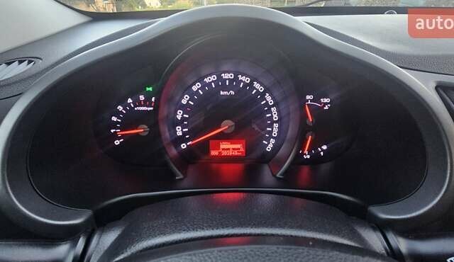 Серый Киа Sportage, объемом двигателя 1.7 л и пробегом 202 тыс. км за 12700 $, фото 15 на Automoto.ua