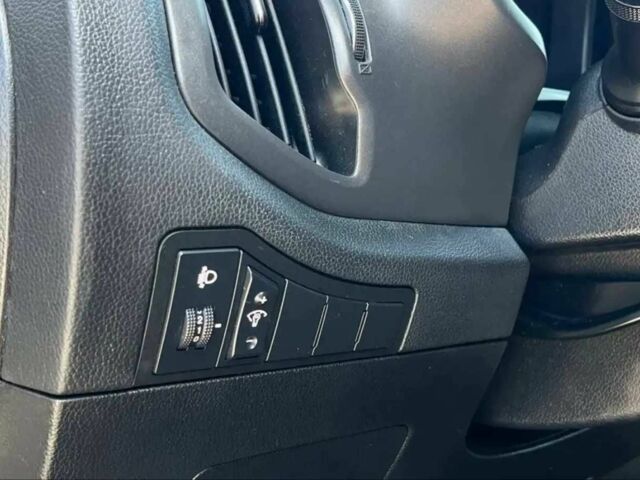 Сірий Кіа Sportage, об'ємом двигуна 1.7 л та пробігом 164 тис. км за 12700 $, фото 3 на Automoto.ua