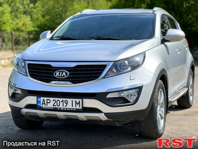 Серый Киа Sportage, объемом двигателя 1.7 л и пробегом 130 тыс. км за 11600 $, фото 2 на Automoto.ua