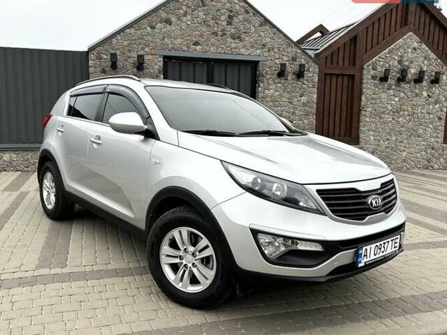 Серый Киа Sportage, объемом двигателя 2 л и пробегом 109 тыс. км за 13900 $, фото 1 на Automoto.ua