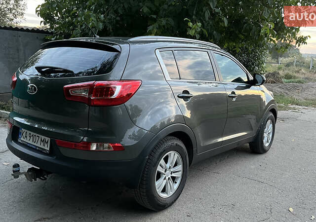 Киа Sportage 2013 в Запорожье на Automoto.ua Серый Киа Sportage, объемом двигателя 2 л и пробегом 162 тыс. км за 11999 $, фото 13 на Automoto.ua