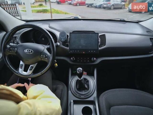 Серый Киа Sportage, объемом двигателя 1.69 л и пробегом 142 тыс. км за 14600 $, фото 1 на Automoto.ua