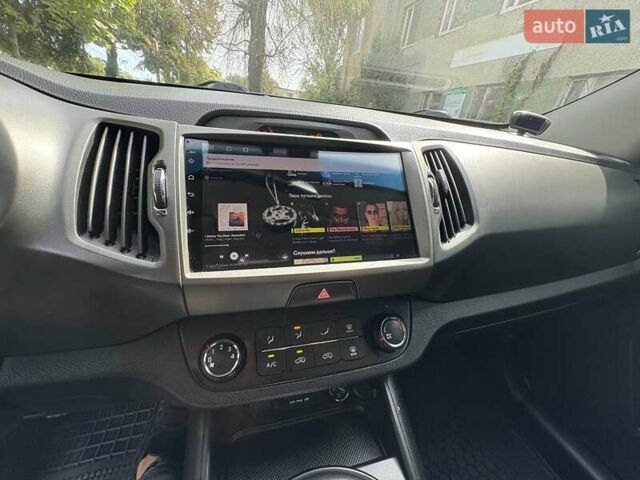 Сірий Кіа Sportage, об'ємом двигуна 1.69 л та пробігом 94 тис. км за 14000 $, фото 19 на Automoto.ua