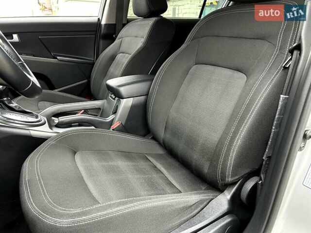 Серый Киа Sportage, объемом двигателя 2 л и пробегом 109 тыс. км за 13900 $, фото 47 на Automoto.ua