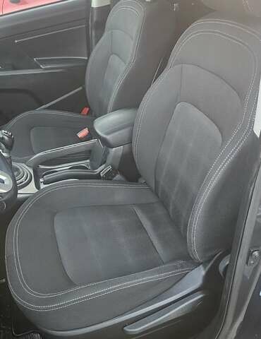 Серый Киа Sportage, объемом двигателя 1.7 л и пробегом 202 тыс. км за 12700 $, фото 17 на Automoto.ua