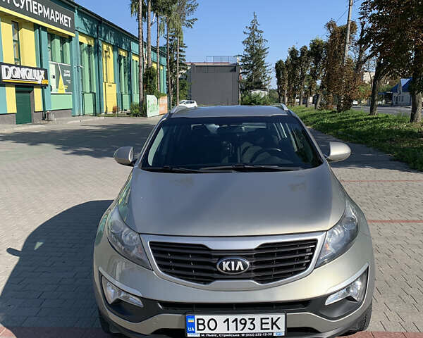 Серый Киа Sportage, объемом двигателя 2 л и пробегом 219 тыс. км за 13500 $, фото 2 на Automoto.ua