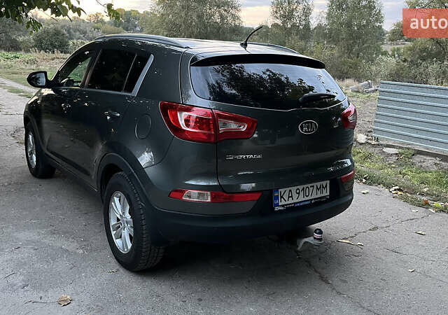 Киа Sportage 2013 в Запорожье на Automoto.ua Серый Киа Sportage, объемом двигателя 2 л и пробегом 162 тыс. км за 11999 $, фото 6 на Automoto.ua