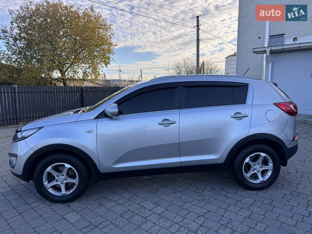 Серый Киа Sportage, объемом двигателя 1.69 л и пробегом 153 тыс. км за 12350 $, фото 2 на Automoto.ua