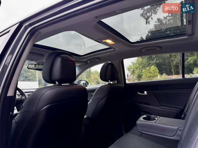 Серый Киа Sportage, объемом двигателя 2 л и пробегом 266 тыс. км за 15600 $, фото 61 на Automoto.ua