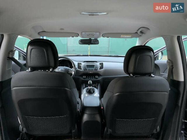 Сірий Кіа Sportage, об'ємом двигуна 1.7 л та пробігом 275 тис. км за 13000 $, фото 6 на Automoto.ua