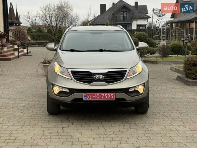 Серый Киа Sportage, объемом двигателя 1.6 л и пробегом 110 тыс. км за 11999 $, фото 5 на Automoto.ua
