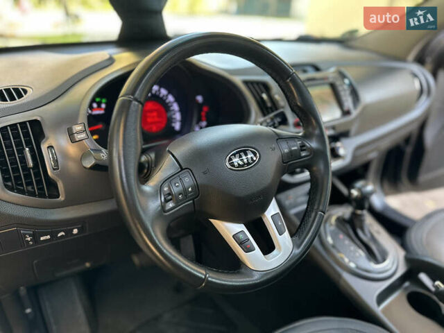 Серый Киа Sportage, объемом двигателя 2 л и пробегом 197 тыс. км за 14599 $, фото 117 на Automoto.ua