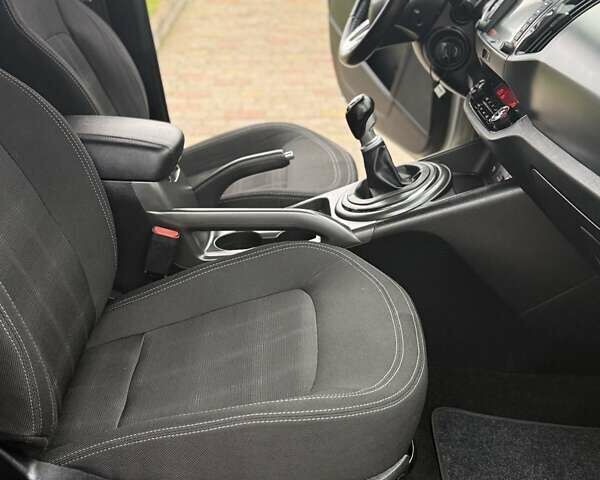 Серый Киа Sportage, объемом двигателя 1.6 л и пробегом 110 тыс. км за 11999 $, фото 34 на Automoto.ua