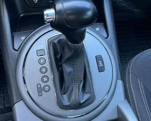 Серый Киа Sportage, объемом двигателя 2 л и пробегом 190 тыс. км за 15500 $, фото 15 на Automoto.ua