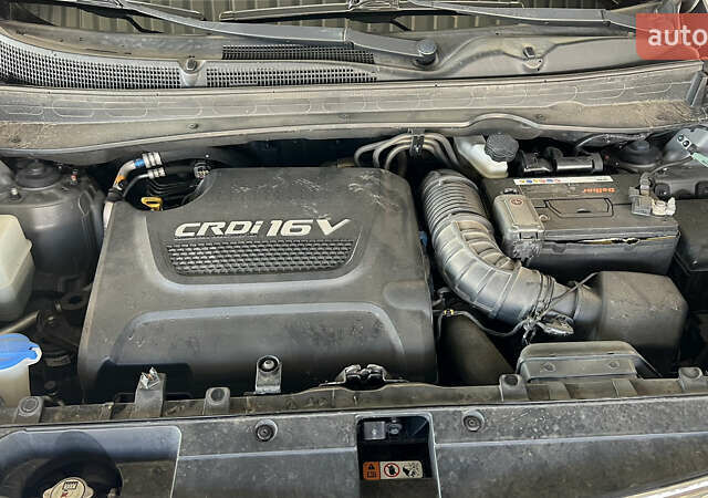 Серый Киа Sportage, объемом двигателя 2 л и пробегом 209 тыс. км за 14700 $, фото 29 на Automoto.ua