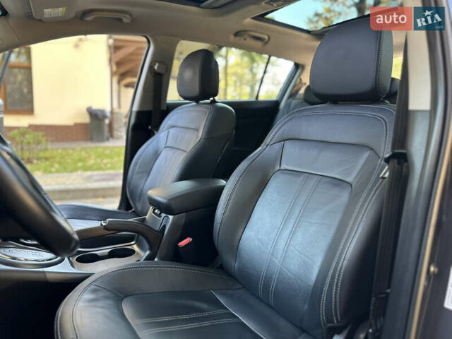 Серый Киа Sportage, объемом двигателя 2 л и пробегом 197 тыс. км за 14599 $, фото 146 на Automoto.ua
