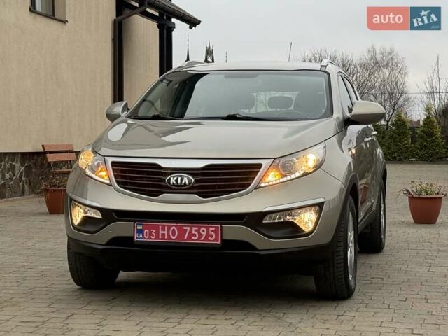 Серый Киа Sportage, объемом двигателя 1.6 л и пробегом 110 тыс. км за 11999 $, фото 8 на Automoto.ua